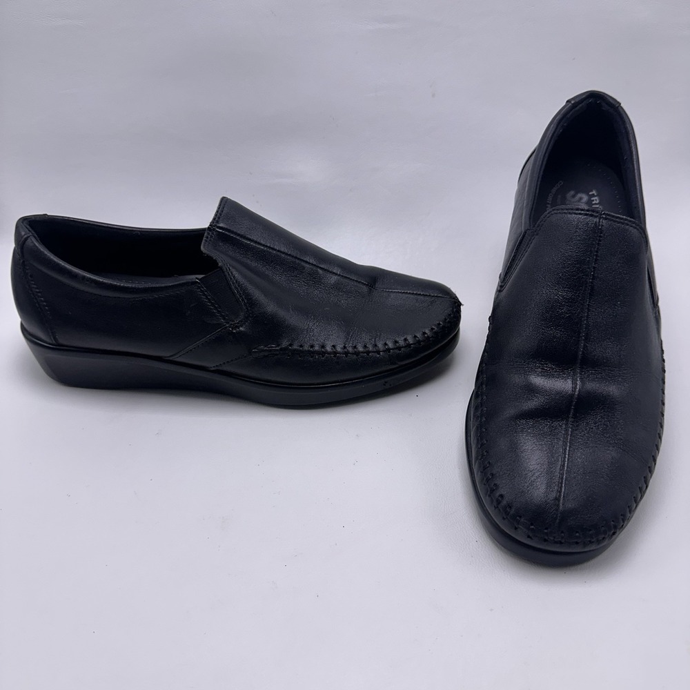 SAS Dream Women's Loafer Black Leather Comfort Slip On Shoe Size 9.5 Slim Narrow